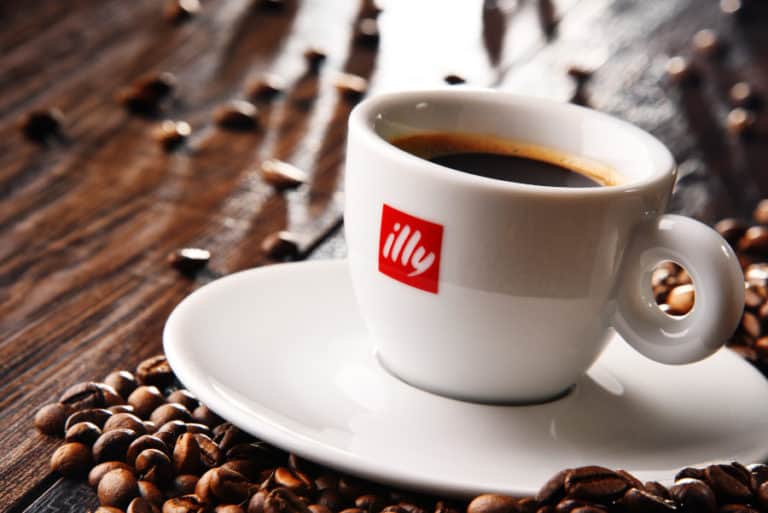 Illy vs. Starbucks Pros & Cons of Both Brands The Specialty Coffee Beans